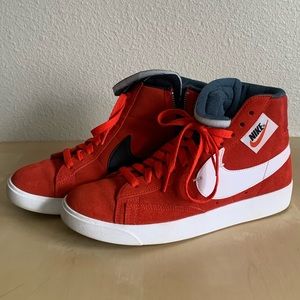 Women’s Nike Blazer Mid Sneakers - Red - Size 8